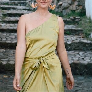 NWT Louise Misha Veronica One Shoulder Dress